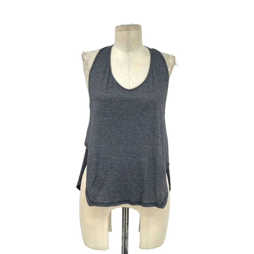 Lululemon‎ Seek The Heat Tank Top in Heathered Black Stripe Size 8